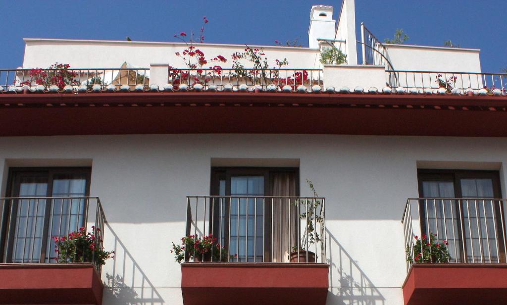 Hostal Palomares photo 2