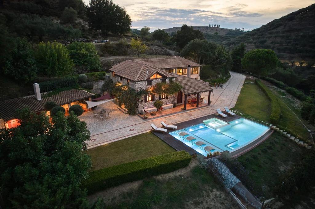 Wild Oak Estate photo 4