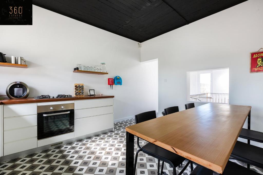 A beautiful 3BR home, ideal for relaxation/holiday by 360 Estates photo 3