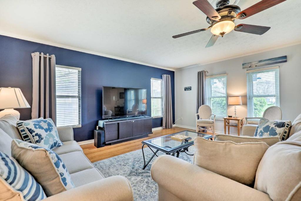 St Augustine Island Home with Patio, Walk to Beach! photo 4