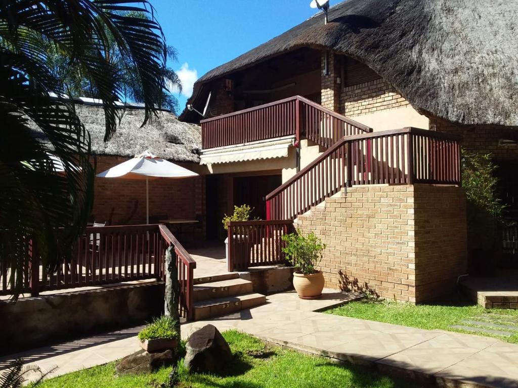 Woodlands Guest House photo 3