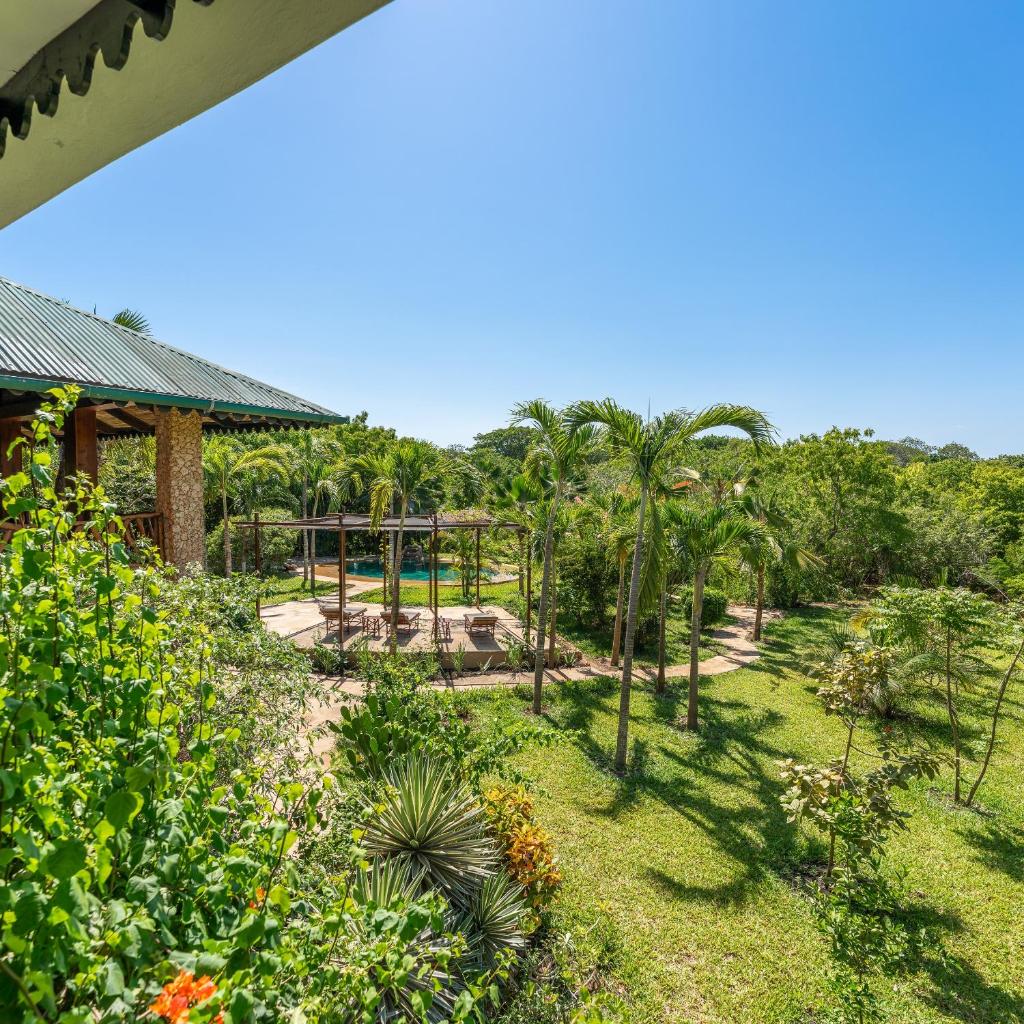 Tombo House photo 4