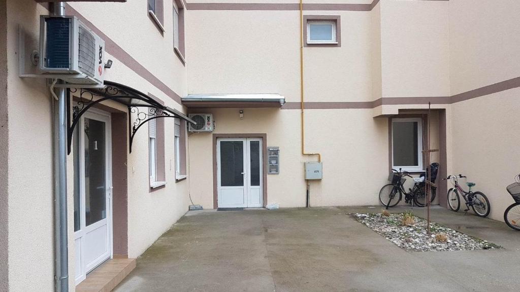 Apartman Dado photo 2