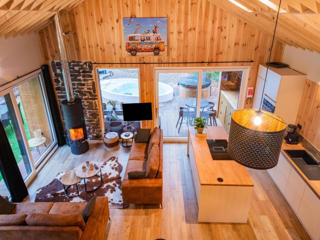 Chalet in Erez e near town center photo 3
