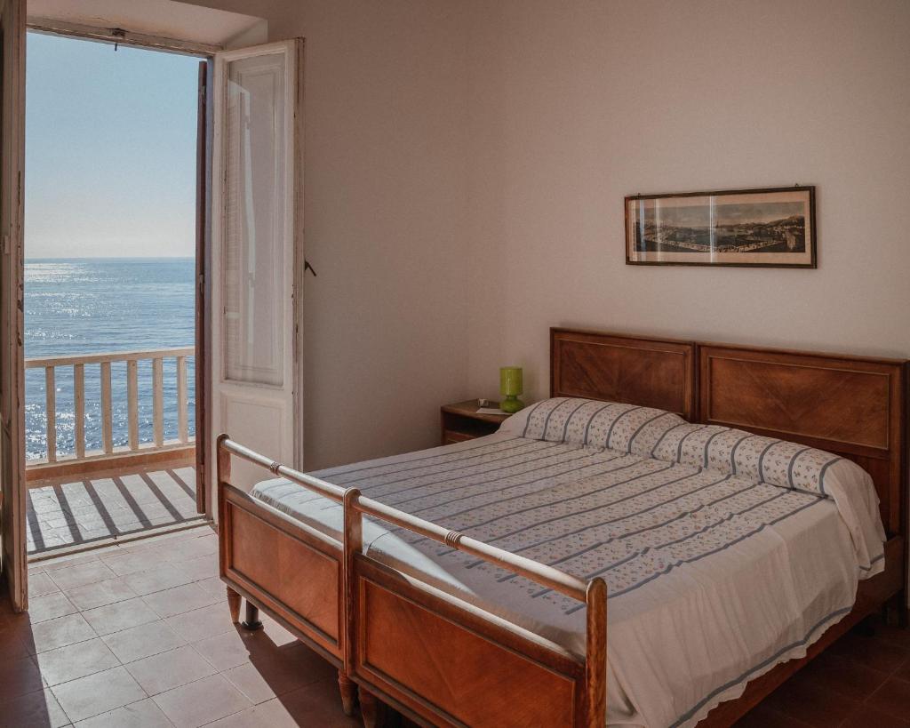 Be Your Home - Appartamento 4 camere sul Mare scesa al mare privata photo 3