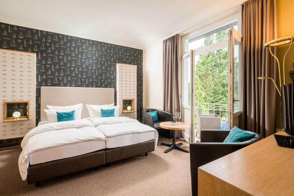 Ferienappartement und Economyzimmer Residenz Waldkrone photo 1