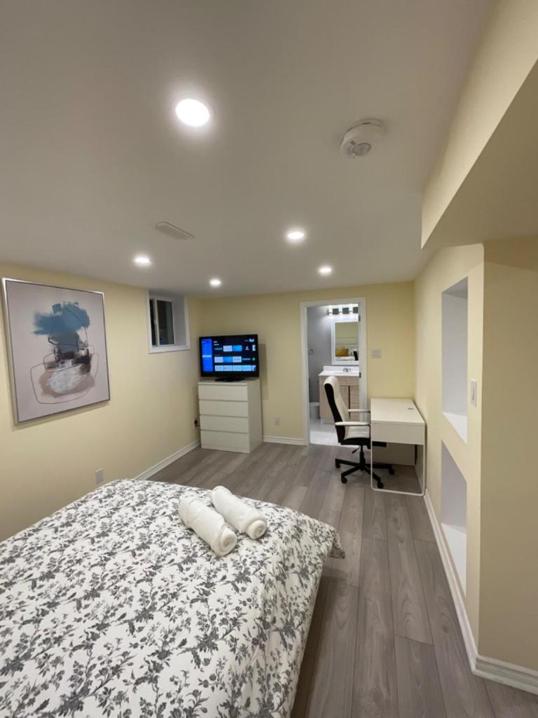 Beautiful Unit in Nepean Ottawa photo 1
