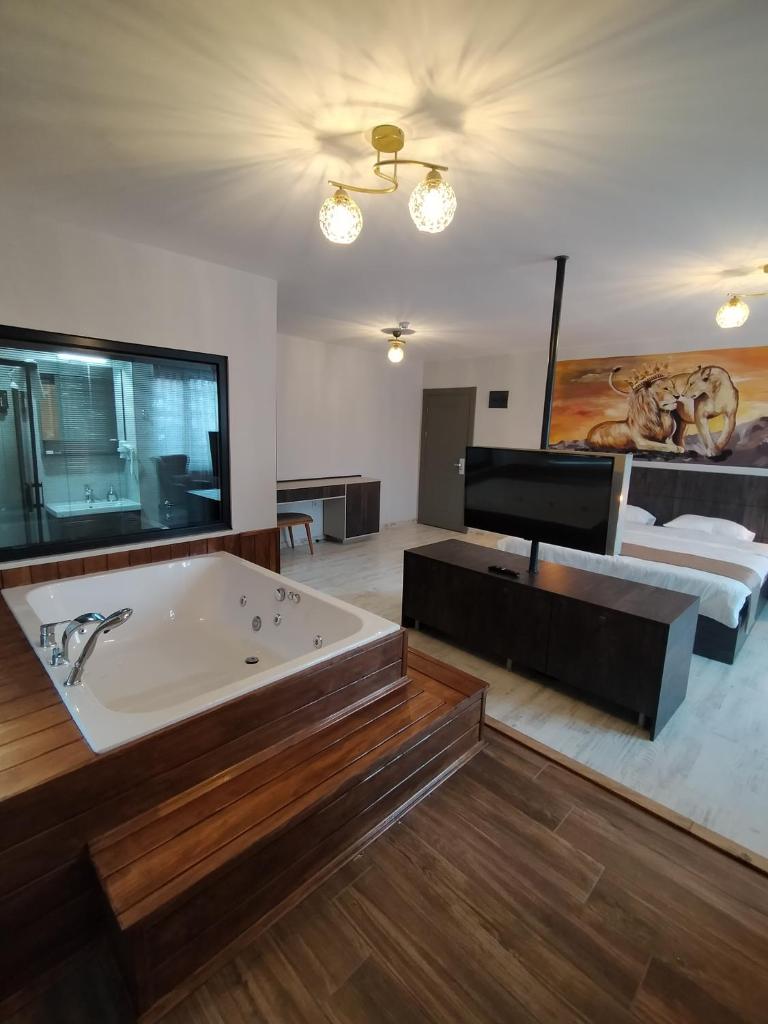SAR-PER Rooms