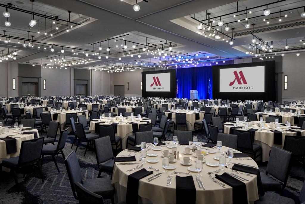 Mystic Marriott Hotel and Spa image