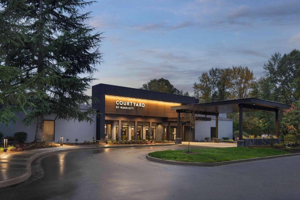 Courtyard by Marriott Seattle Southcenter image