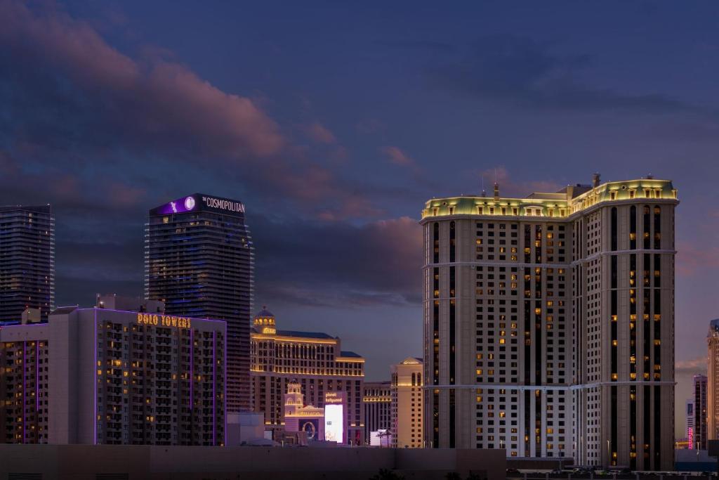 Marriott's Grand Chateau (No Resort Fee) image