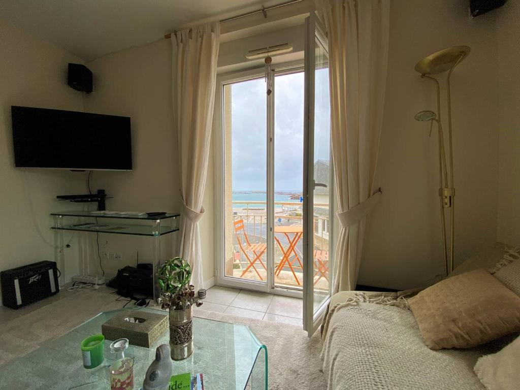 Appartement Trégastel, 3 pièces, 4 personnes - FR-1-368-378 photo 1