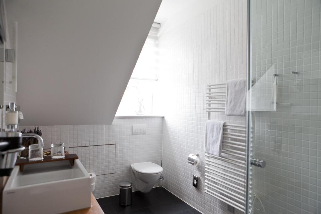 Hotel Zur Linde Dein Self Check In Room Type - Small Suite