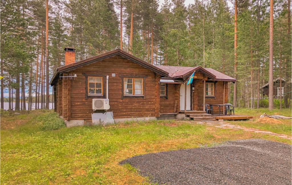 Nice Home In Srsjn With 2 Bedrooms