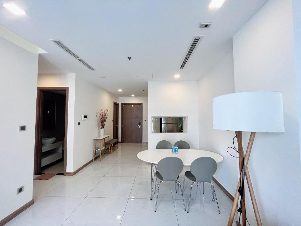 3 BR Apartment in Vinhome