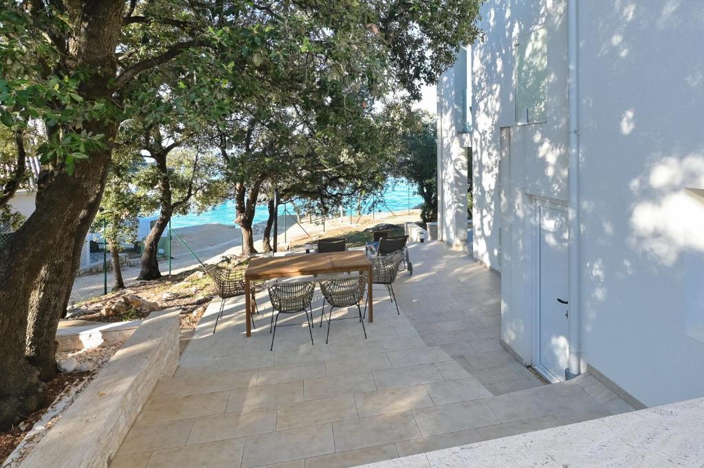 House on the beach photo 1