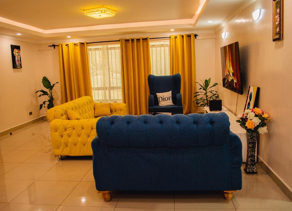 The Fancy Luxurious 3 bedroom apartment photo 4