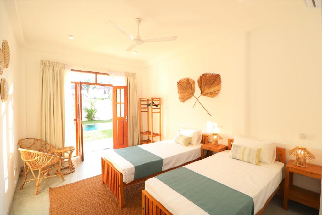 Ohana Surf Guest House - Tap to explore photos