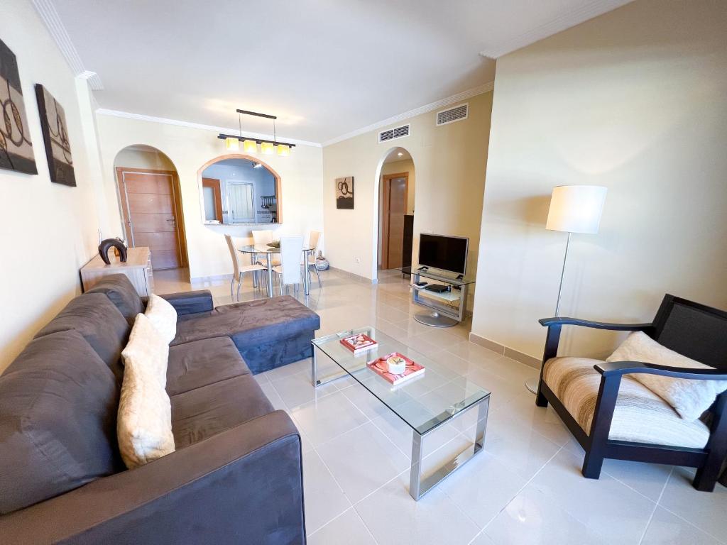 Apartamento acogedor de 2 dormitorios a solo 150 m de la playa Sabinillas, Manilva photo 1