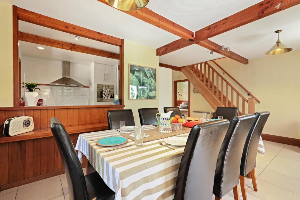 Fendalton Villa - Christchurch Holiday Home photo 3