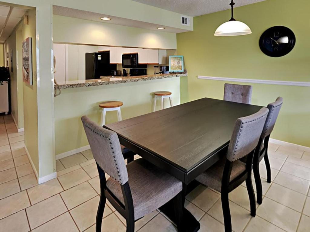 Edgewater Villa 3209 photo 3