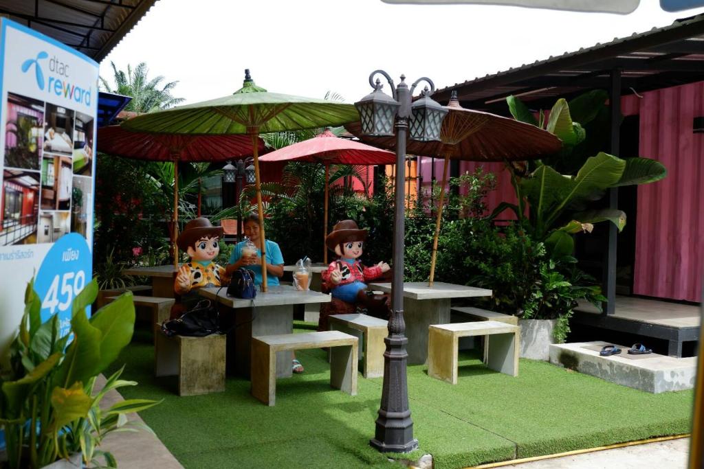 Amazon Resort - Tap to explore photos