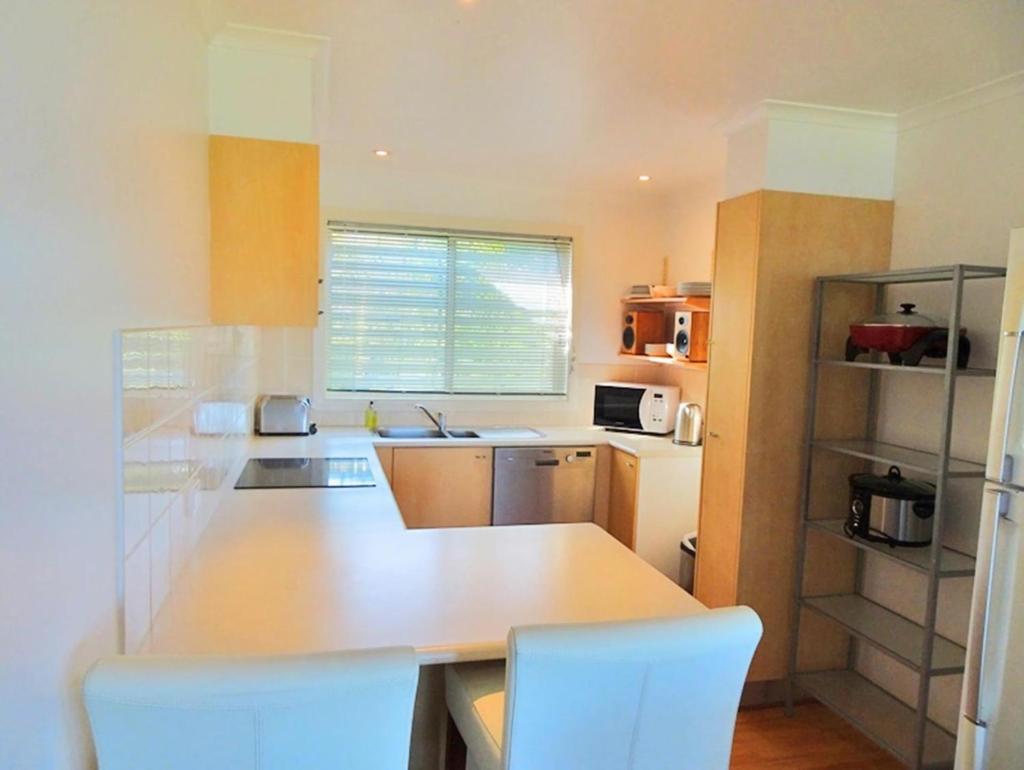Sea Views at Aqualuna 9 Solitary Islands Way 94 photo 4