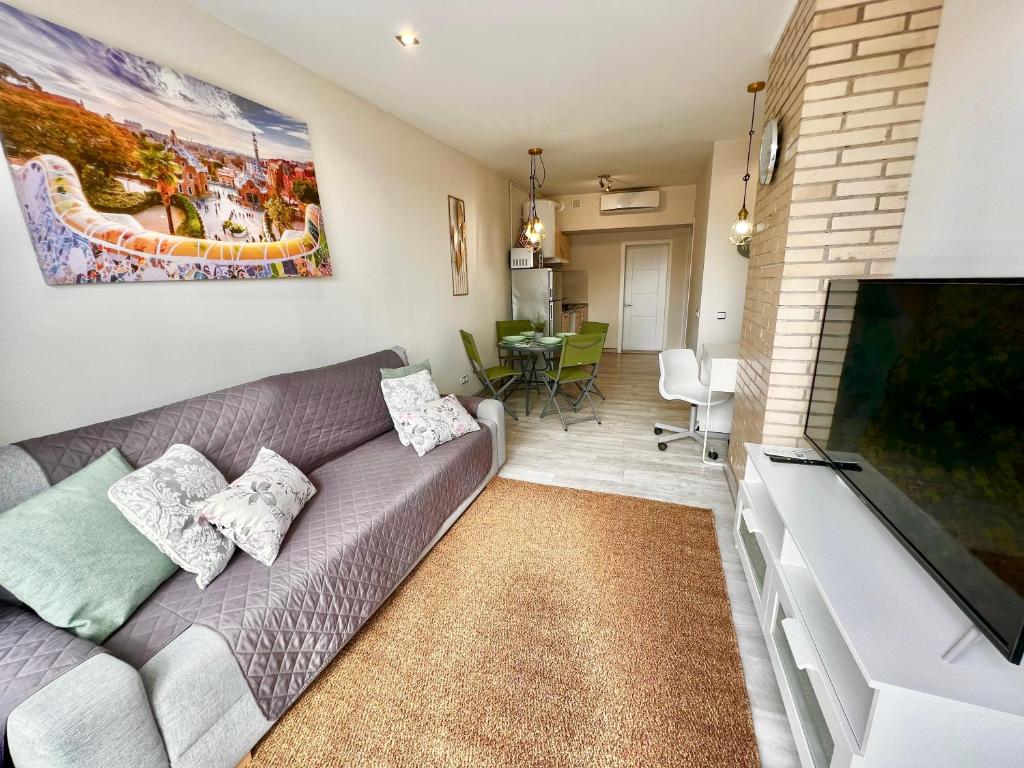 Amazing Badalona Apartment With Terrace