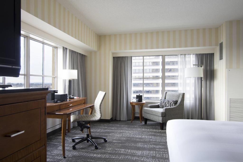 Marriott Hartford Downtown - Tap to explore photos