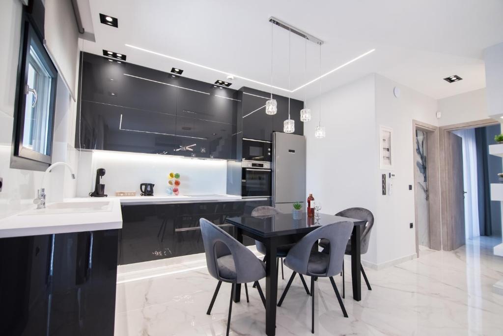 RAFAELA SUITES photo 3