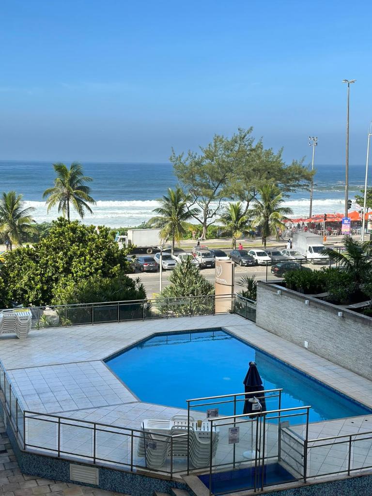 Apartamento em frente à praia, com vista mar e ao lado do Wndsor
