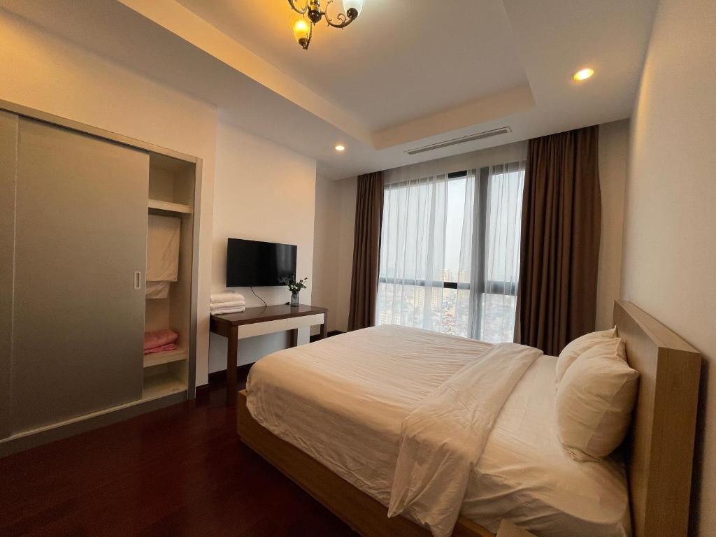 Vinhomes Royal City Luxury Apartment 2 Br