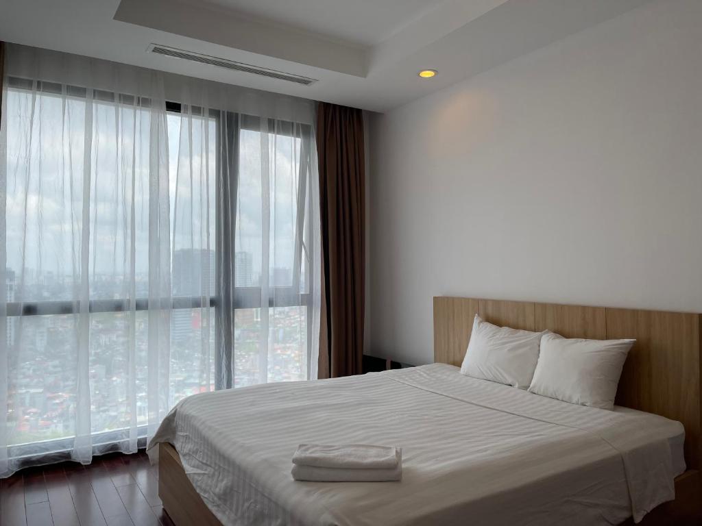 Vinhomes Royal City Luxury Apartment 2 Br