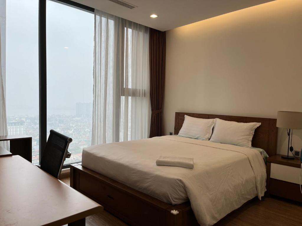 Vinhomes Metropolis Luxury Apt 3Br near Lotte