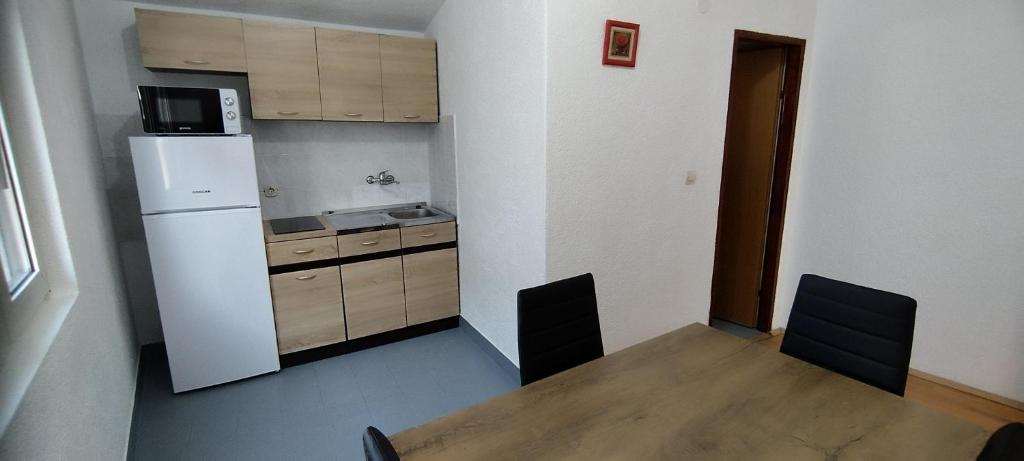 Apartments Anđela photo 4