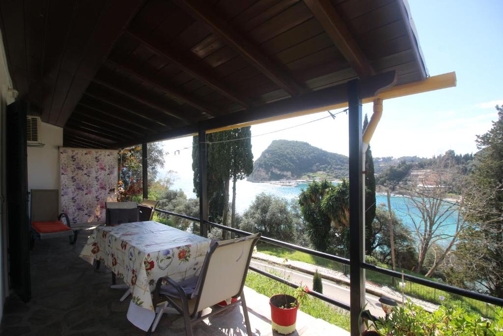 Niky's cottage photo 1