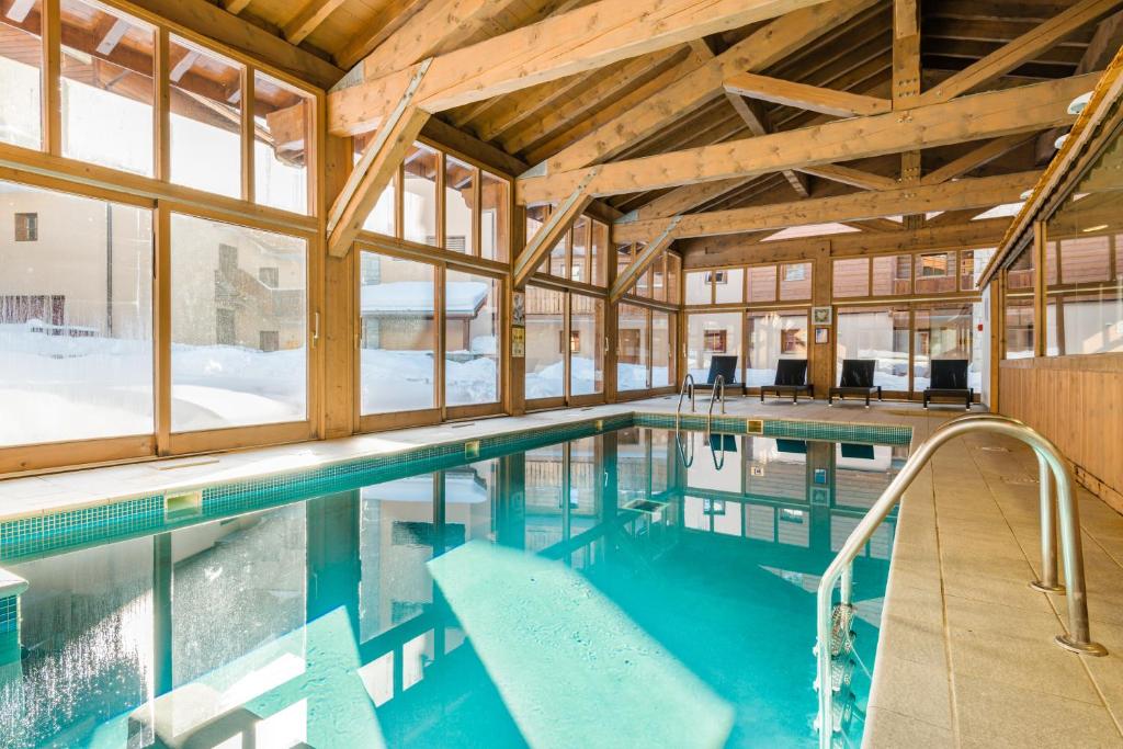 Lagrange Vacances Les Chalets Edelweiss photo 4