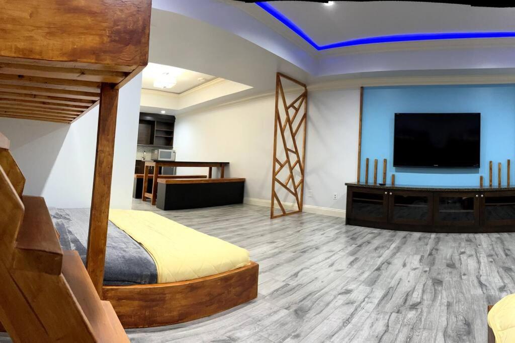 Modern Spacious For Big Group photo 1