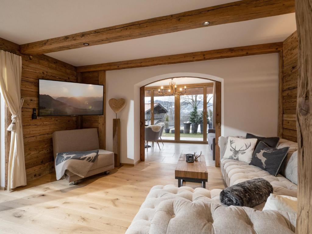 Alpine Lodge Brixen photo 3