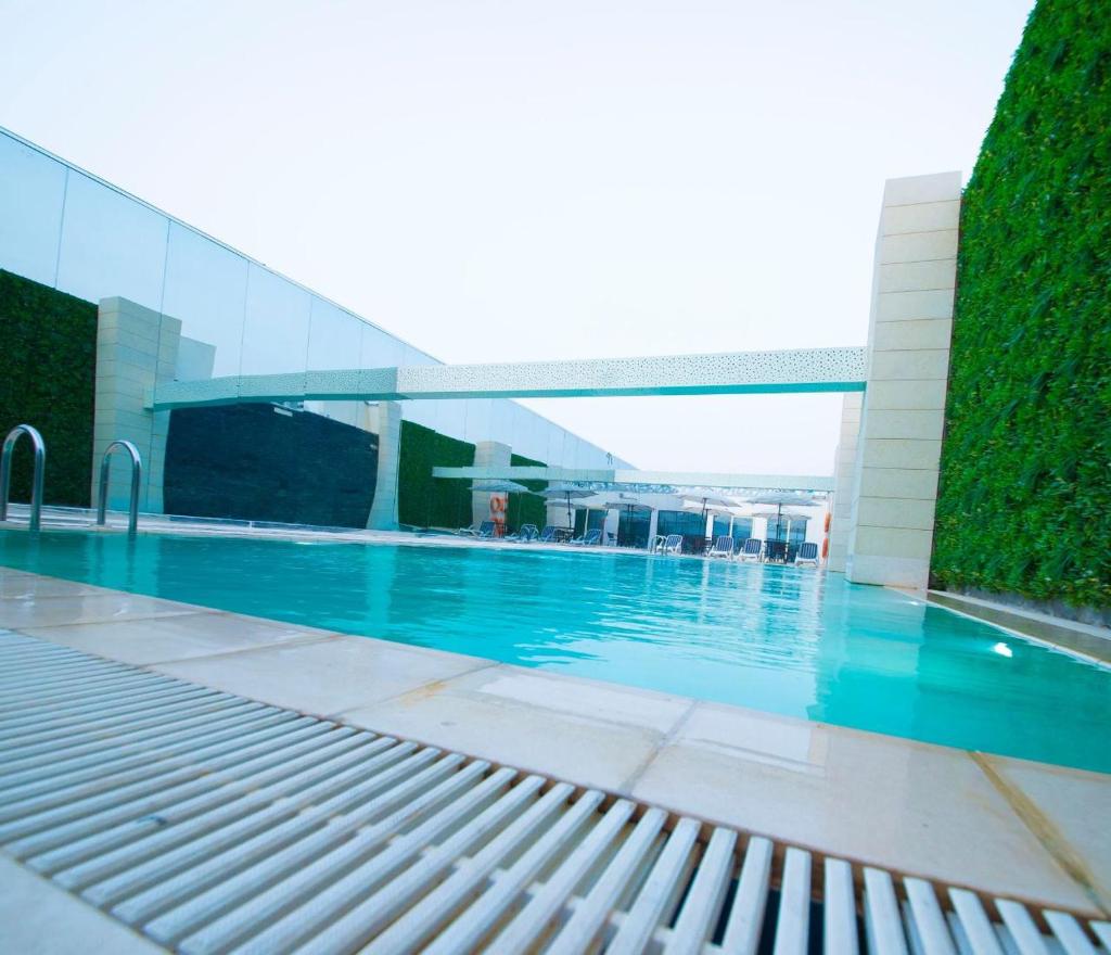 Sarwat Park Hotel Riyadh - Diplomatic Quarter - Tap to explore photos