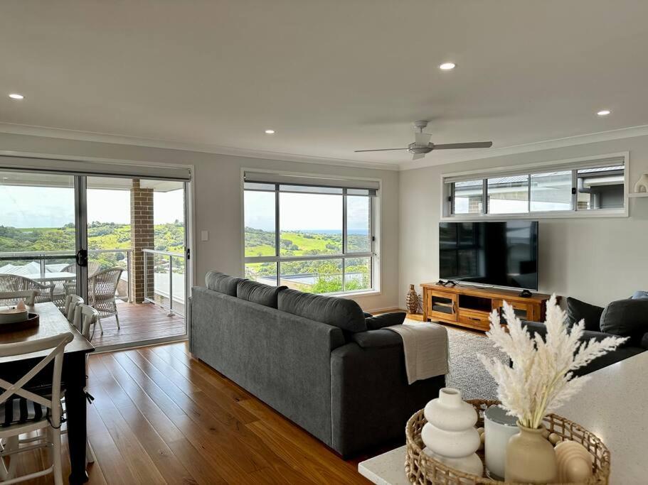 Hillston House photo 4