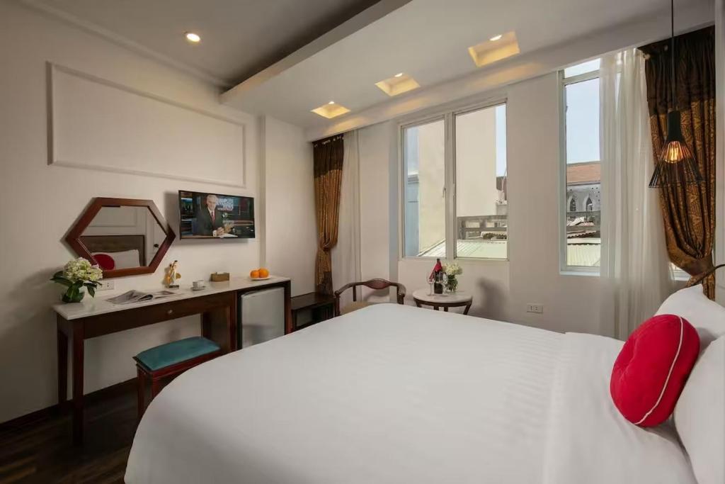 Bay Luxury - Vision Boutique Hotel, No 8 Tho Xuong, Hoan Kiem