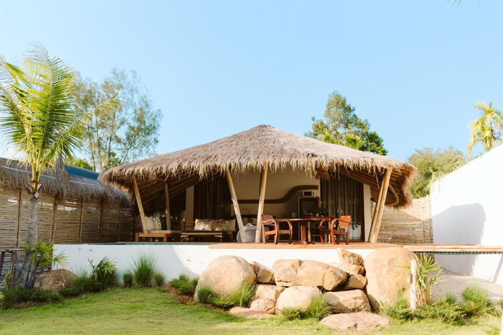 ALOE Beach Villa 1 photo 1