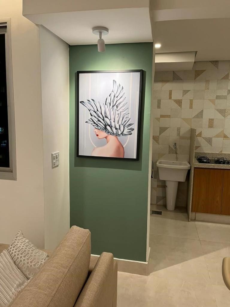 Lindo apartamento no Setor Bueno- todo reformado - tudo novinho -Sua busca termina aqui photo 3