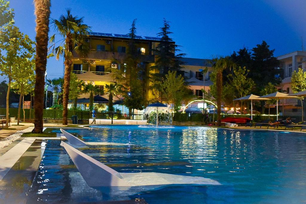 Hotel Qetesia-Te Indriti photo 2