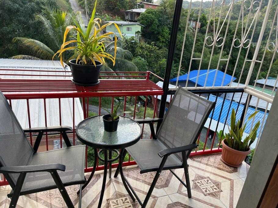 Kavi Crescent Snug Retreat 2BR with Queen bed photo 4