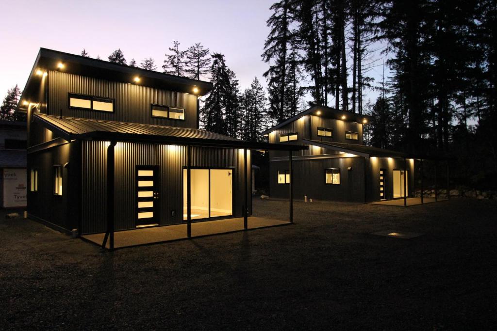 BC Cabins
