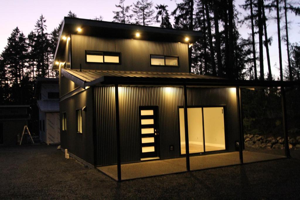 BC Cabins photo 1