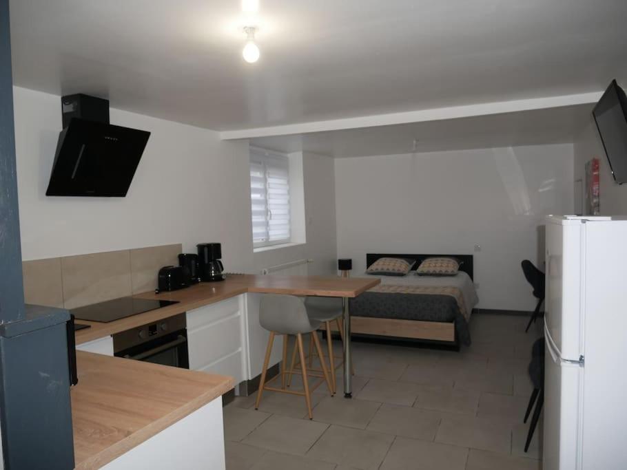 Studio Indépendant, au calme. photo 2