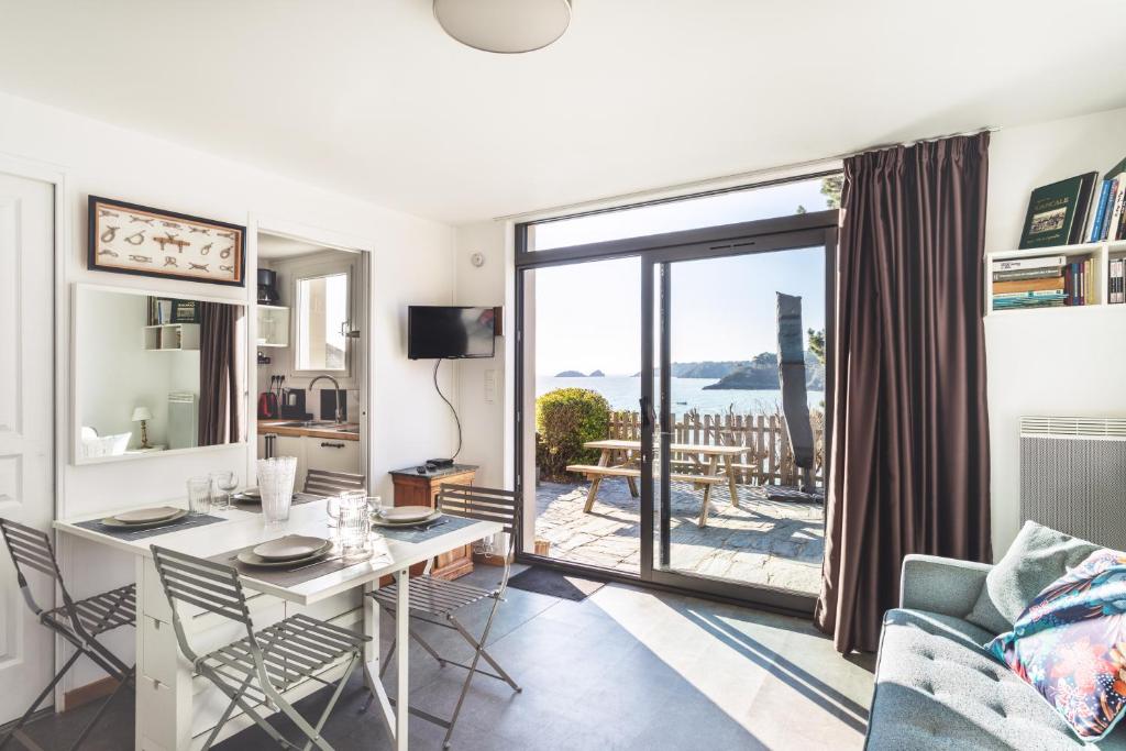 Jardin sur l'eau - Appt vue mer photo 1